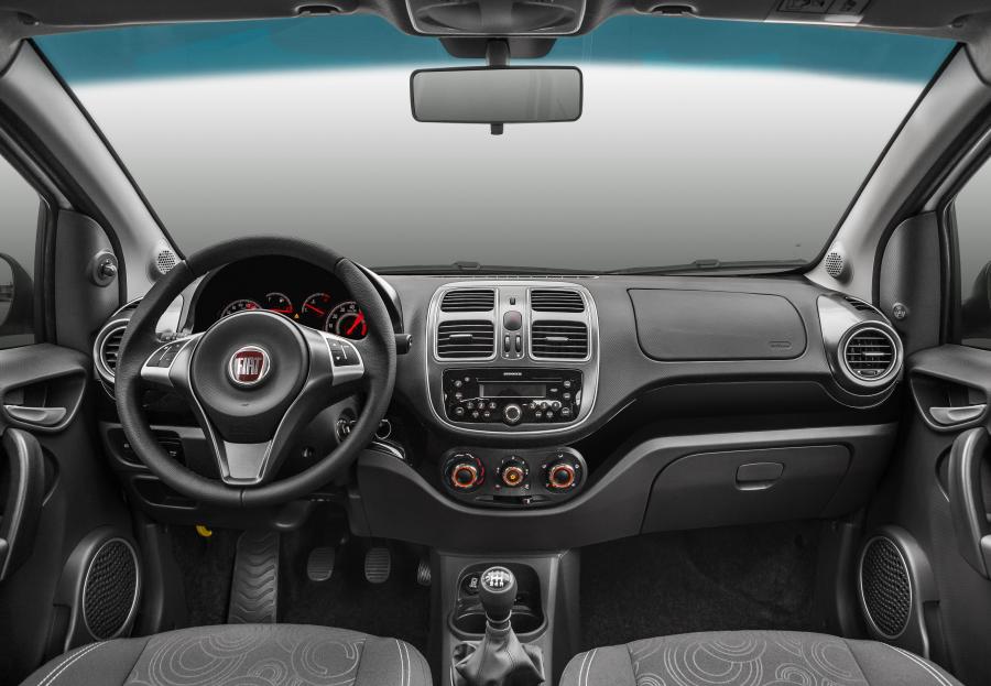 Торпедо Fiat Grand Siena Attractive 2016 года  (фото 11 из 12)